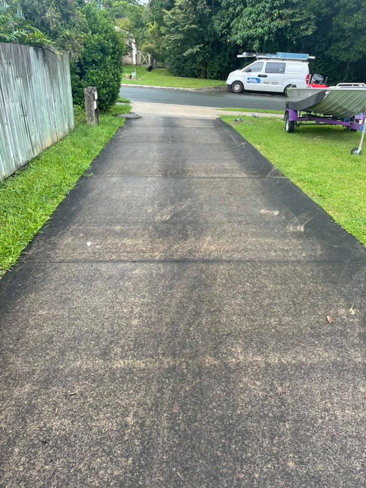 Boost Your Curb Appeal With Pressure Washing - dirty sidewalk