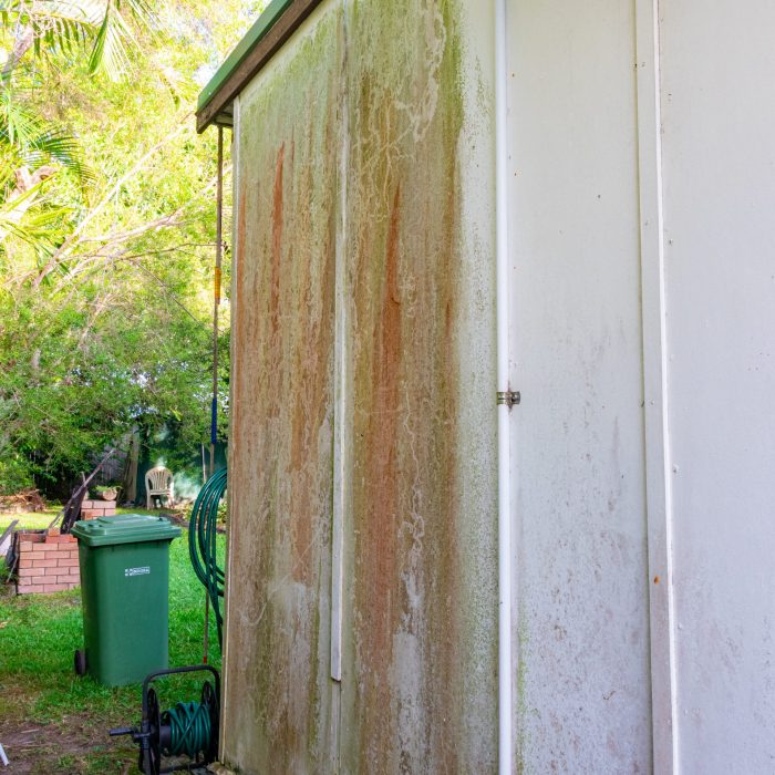 Water Attack Pressure Washing – residential pressure washing Pressure Cleaning - dirty wallresidential pressure washing