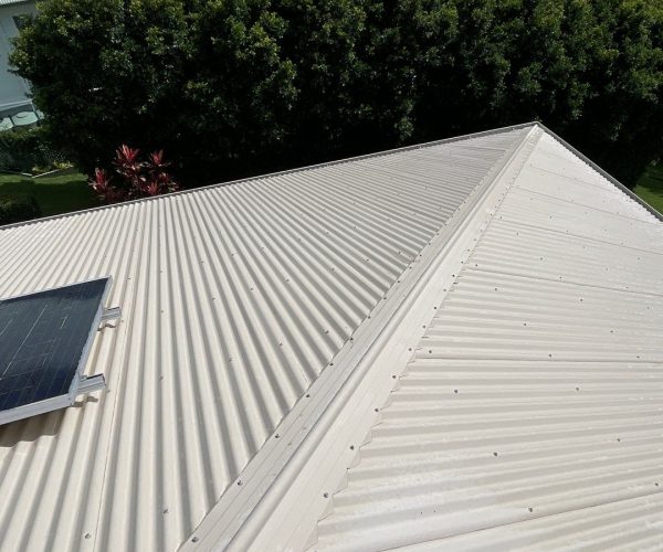 roof painting and roof painters - clean white roof