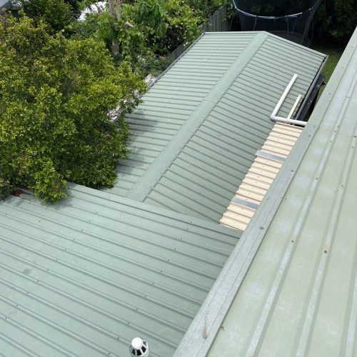 Roof Painting - old green roof before