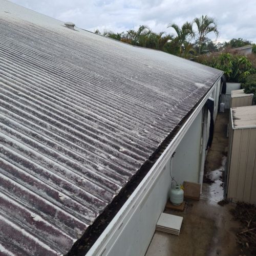 roof restoration Sunshine Coast - dirty and rusted roof